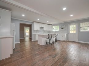1425 Confederate Road, Houston TX 77055