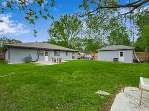 1425 Confederate Road, Houston TX 77055
