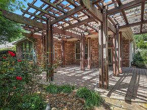 34 E Royal Mews, Conroe TX 77384