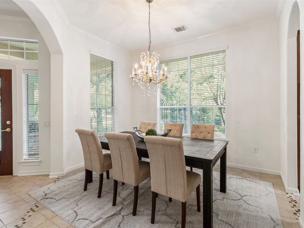 34 E Royal Mews, Conroe TX 77384