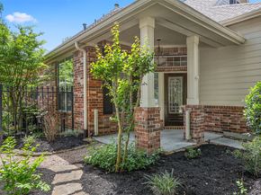 34 E Royal Mews, Conroe TX 77384