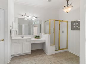 34 E Royal Mews, Conroe TX 77384