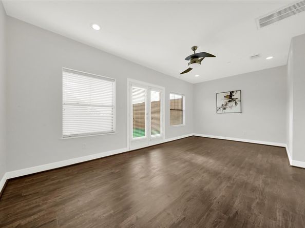 2609 Riverside Drive C, Houston TX 77004
