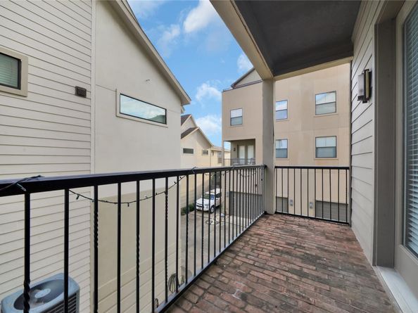 2609 Riverside Drive C, Houston TX 77004