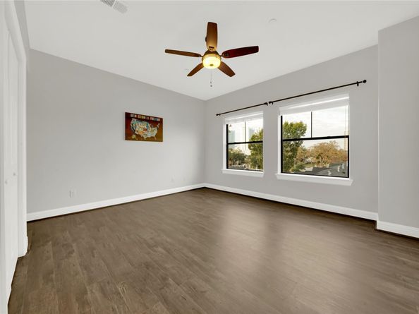 2609 Riverside Drive C, Houston TX 77004