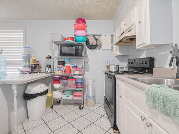 7512 Amarillo Street, Houston TX 77020