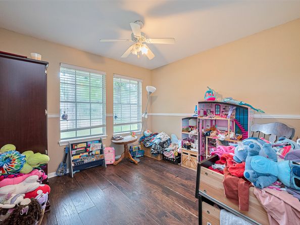 2506 Sherwood Hollow Lane, Houston TX 77339