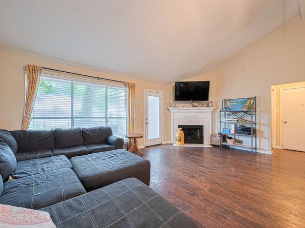 2506 Sherwood Hollow Lane, Houston TX 77339