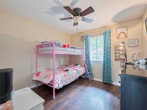 2506 Sherwood Hollow Lane, Houston TX 77339