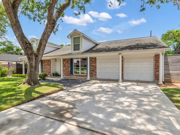 1819 Mill Creek Drive, Houston TX 77008