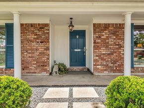 1819 Mill Creek Drive, Houston TX 77008