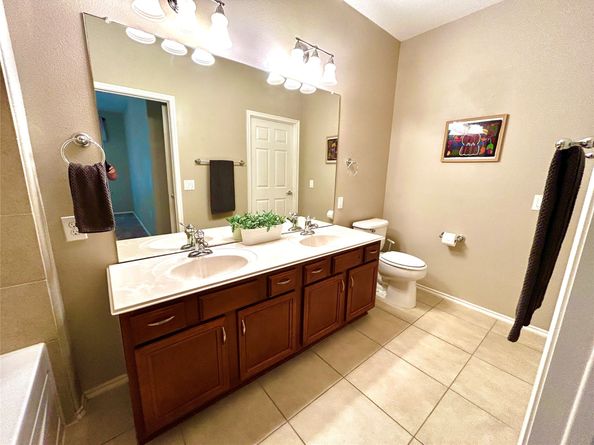 13600 Breton Ridge Street 24A, Houston TX 77070