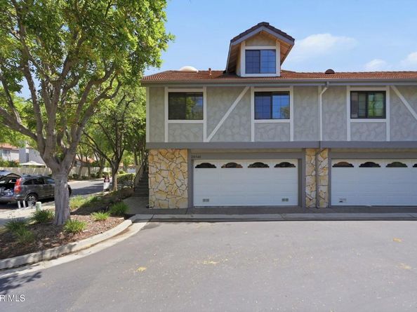 29740 Strawberry Hill Drive, Agoura Hills CA 91301