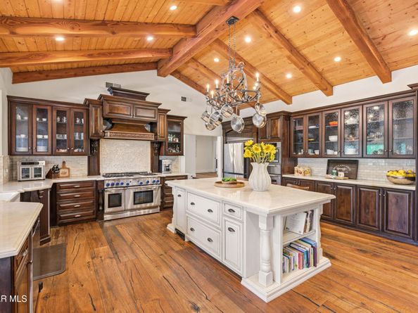 6007 Colodny Drive, Agoura Hills CA 91301