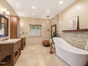 6007 Colodny Drive, Agoura Hills CA 91301