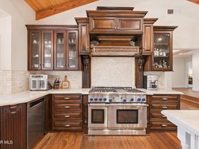 6007 Colodny Drive, Agoura Hills CA 91301