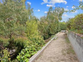 23325 Bessemer Street, Woodland Hills CA 91367