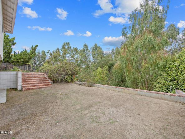 23325 Bessemer Street, Woodland Hills CA 91367