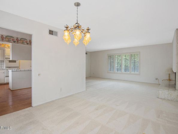 23325 Bessemer Street, Woodland Hills CA 91367