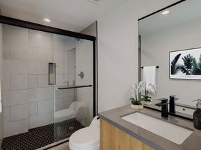 3820 Montclair Street, Los Angeles CA 90018