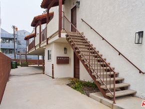 3970 Moore Street, Los Angeles CA 90066