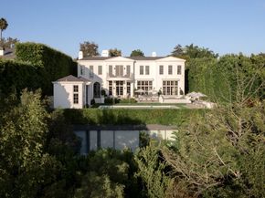 227 N Tigertail Road, Los Angeles CA 90049