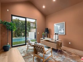 11746 La Maida Street, Valley Village CA 91607