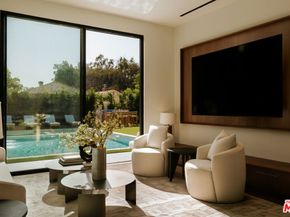 4634 Ethel Avenue, Sherman Oaks CA 91423