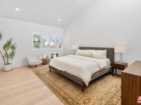 930 California Avenue 301, Santa Monica CA 90403