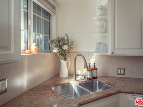 14702 Cohasset Street, Van Nuys CA 91405