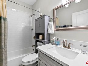 1519 W 51st Place, Los Angeles CA 90062