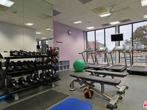 2170 Century Park East 1507, Los Angeles CA 90067