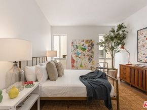 511 San Vicente Boulevard 106, Santa Monica CA 90402