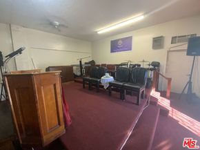 3770 Maple Avenue, Los Angeles CA 90011