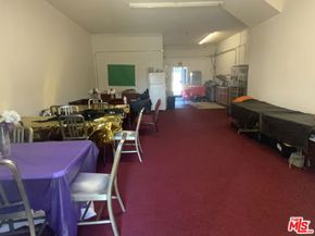 3770 Maple Avenue, Los Angeles CA 90011