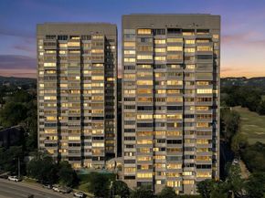 865 Comstock Avenue 16F, Los Angeles CA 90024