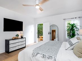 166 S Gardner Street, Los Angeles CA 90036