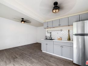 166 S Gardner Street, Los Angeles CA 90036