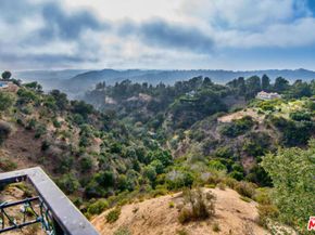 9633 Highridge Drive, Beverly Hills CA 90210