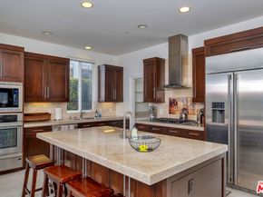 3000 Grand Canal, Venice CA 90291