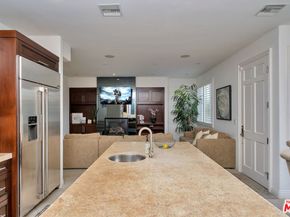 3000 Grand Canal, Venice CA 90291