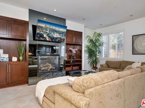 3000 Grand Canal, Venice CA 90291