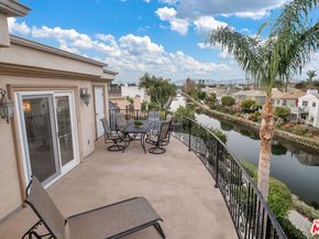 3000 Grand Canal, Venice CA 90291