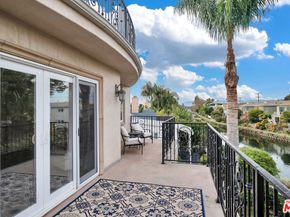 3000 Grand Canal, Venice CA 90291