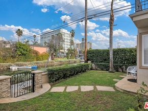 3000 Grand Canal, Venice CA 90291