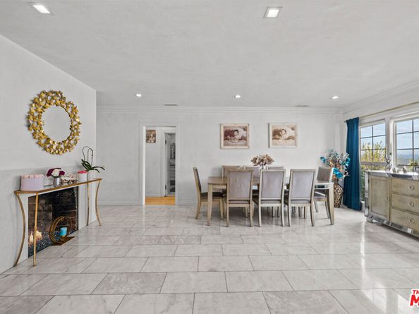 2640 N Keystone Street, Burbank CA 91504