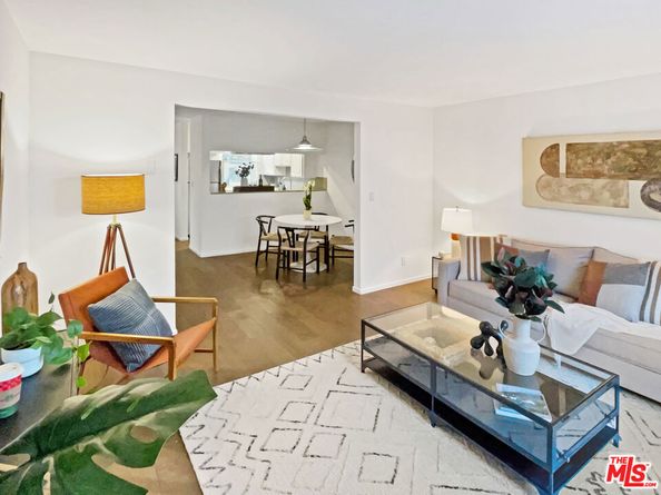 2624 Kansas Avenue 11, Santa Monica CA 90404