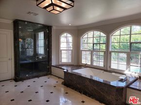 560 N Beverly Glen Boulevard, Los Angeles CA 90077