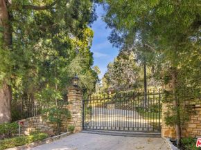 560 N Beverly Glen Boulevard, Los Angeles CA 90077