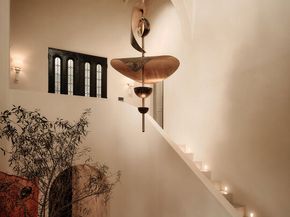 2729 Nichols Canyon Road, Los Angeles CA 90046